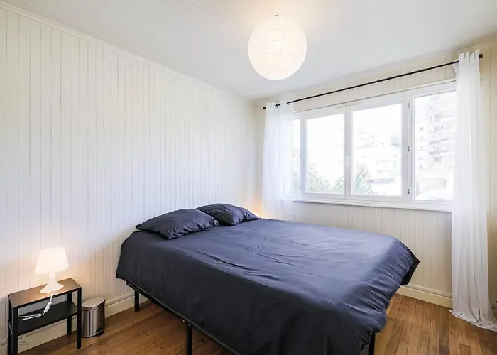 T4 Spacieux Tout Confort / Parking Gratuit