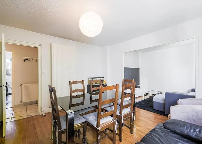 T4 Spacieux Tout Confort / Parking Gratuit Apartment Grenoble