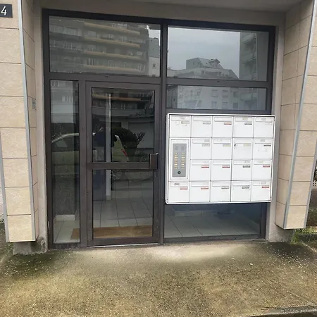 T4 Spacieux Tout Confort / Parking Gratuit * Grenoble