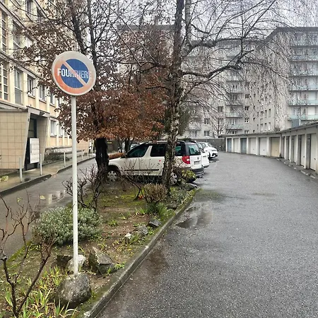 T4 Spacieux Tout Confort / Parking Gratuit Apartman *